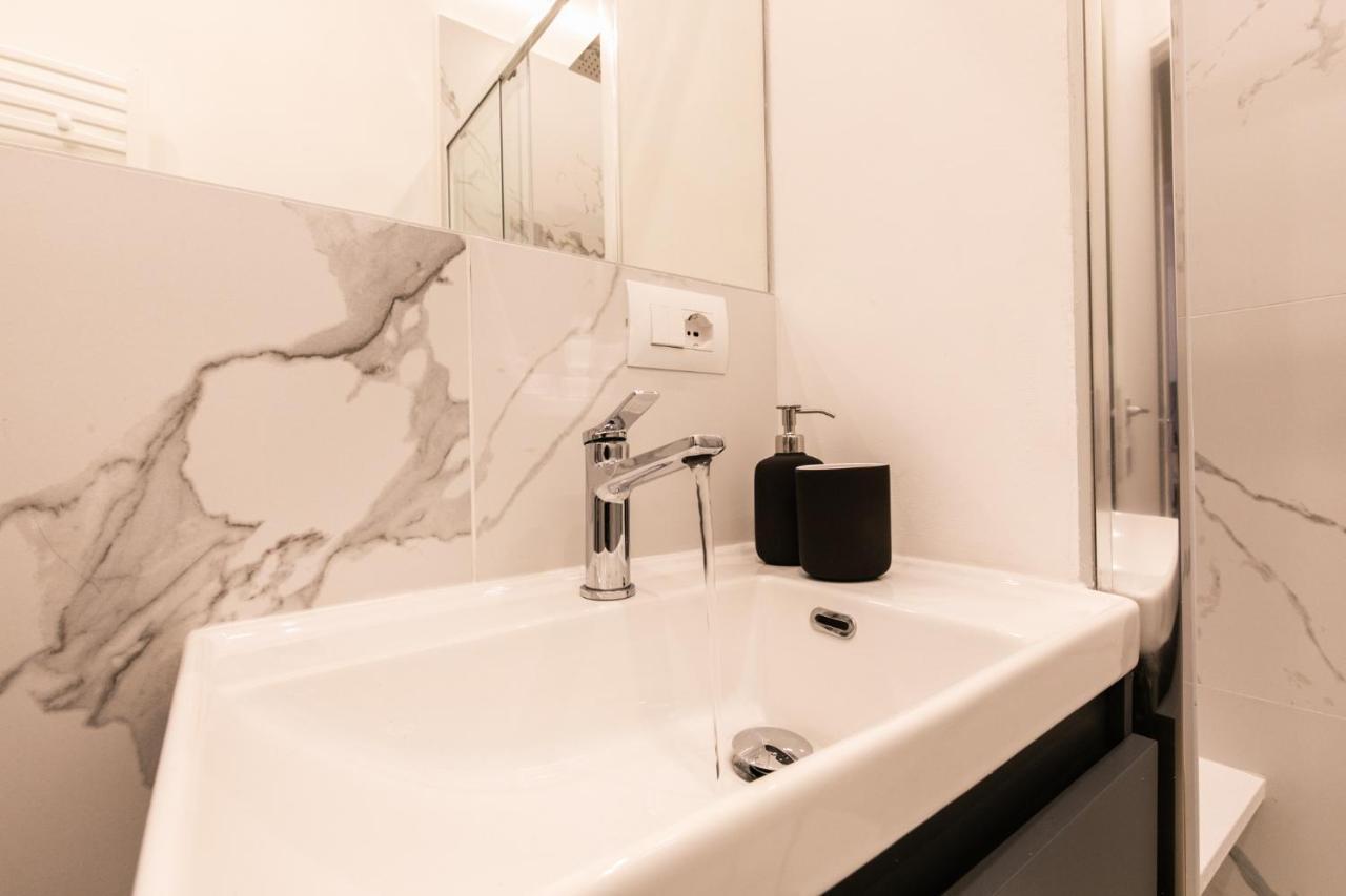 Luxury Apartment - A Due Passi Dal Centro Di Milano Extérieur photo